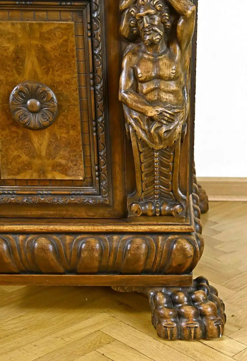 Monumentaler Schreibtisch aus der Neorenaissance Antik Kolosseum 3