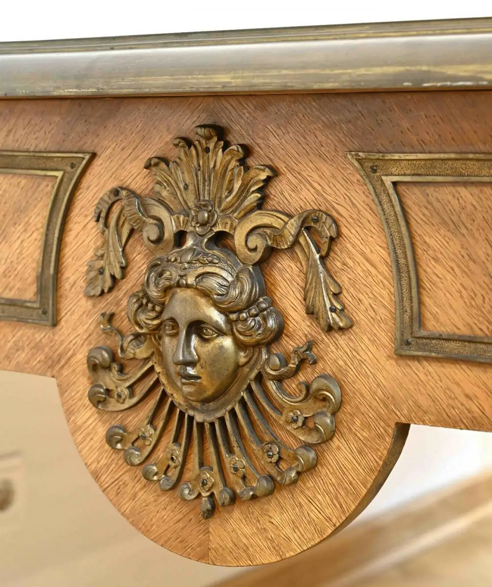 Wunderschönes Bureau plat gefertigt im Régence Stil Antik Kolosseum 4