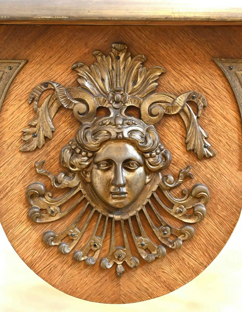 Wunderschönes Bureau plat gefertigt im Régence Stil Antik Kolosseum 6
