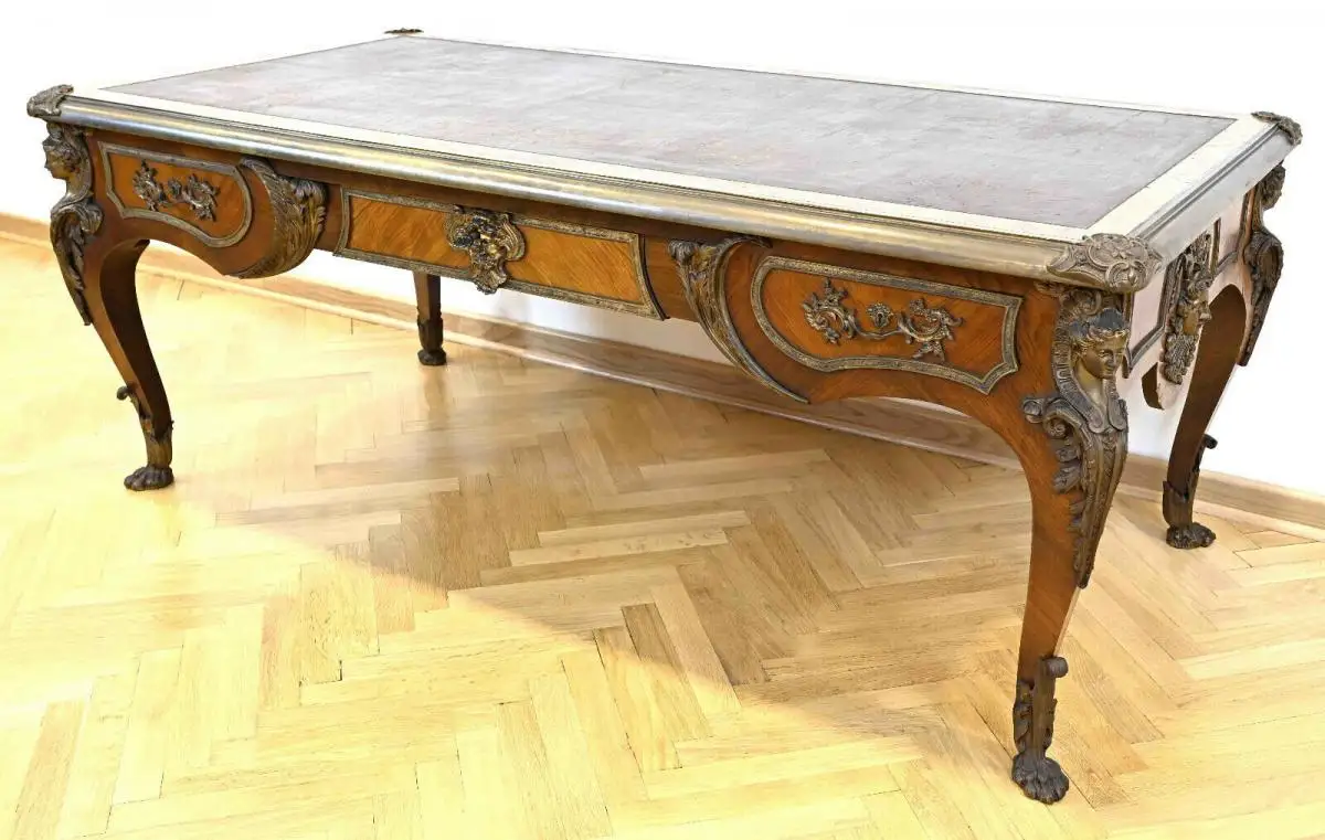 Wunderschönes Bureau plat gefertigt im Régence Stil Antik Kolosseum 8