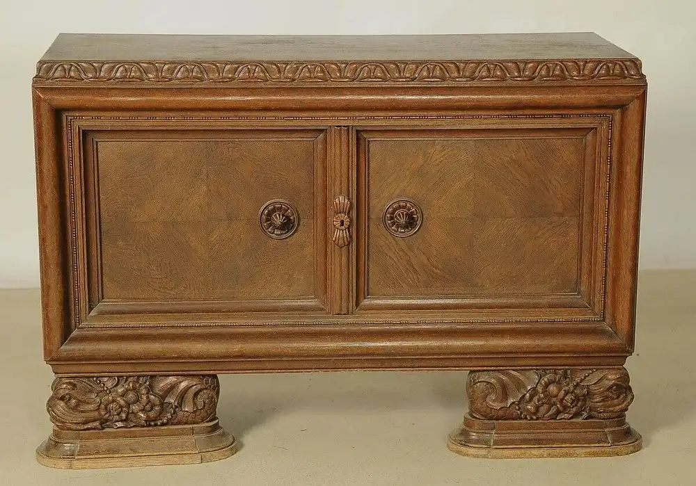 Kleines kassettiertes Sideboard gefertigt um 1900 aus Eiche Antik Kolosseum 0