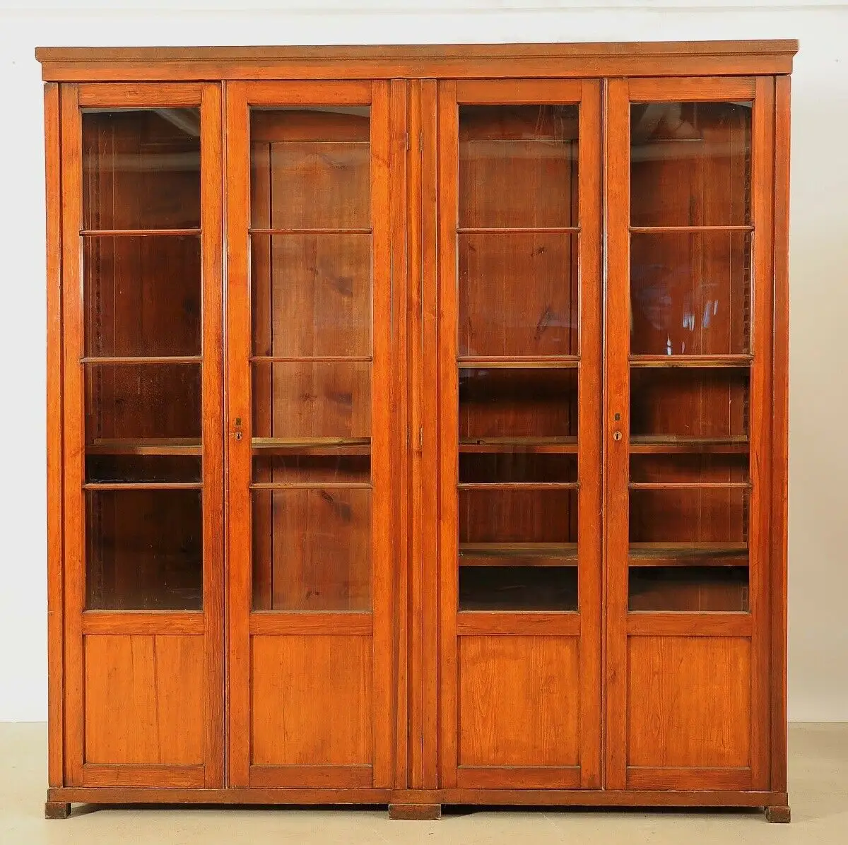 Vierteilige Jugendstil Bibliothek / Bücherschrank aus Weichholz Antik Kolosseum 1