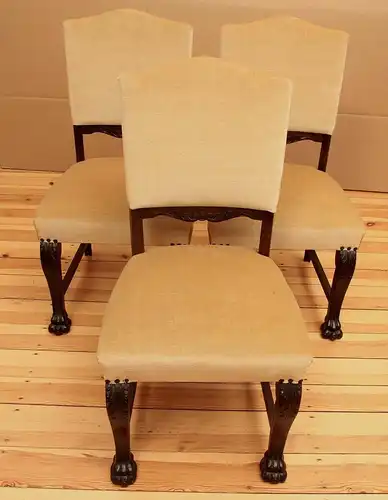 Drei gepolsterte Eiche Neorenaissance Stühle gefertigt um 1920 Antik Kolosseum