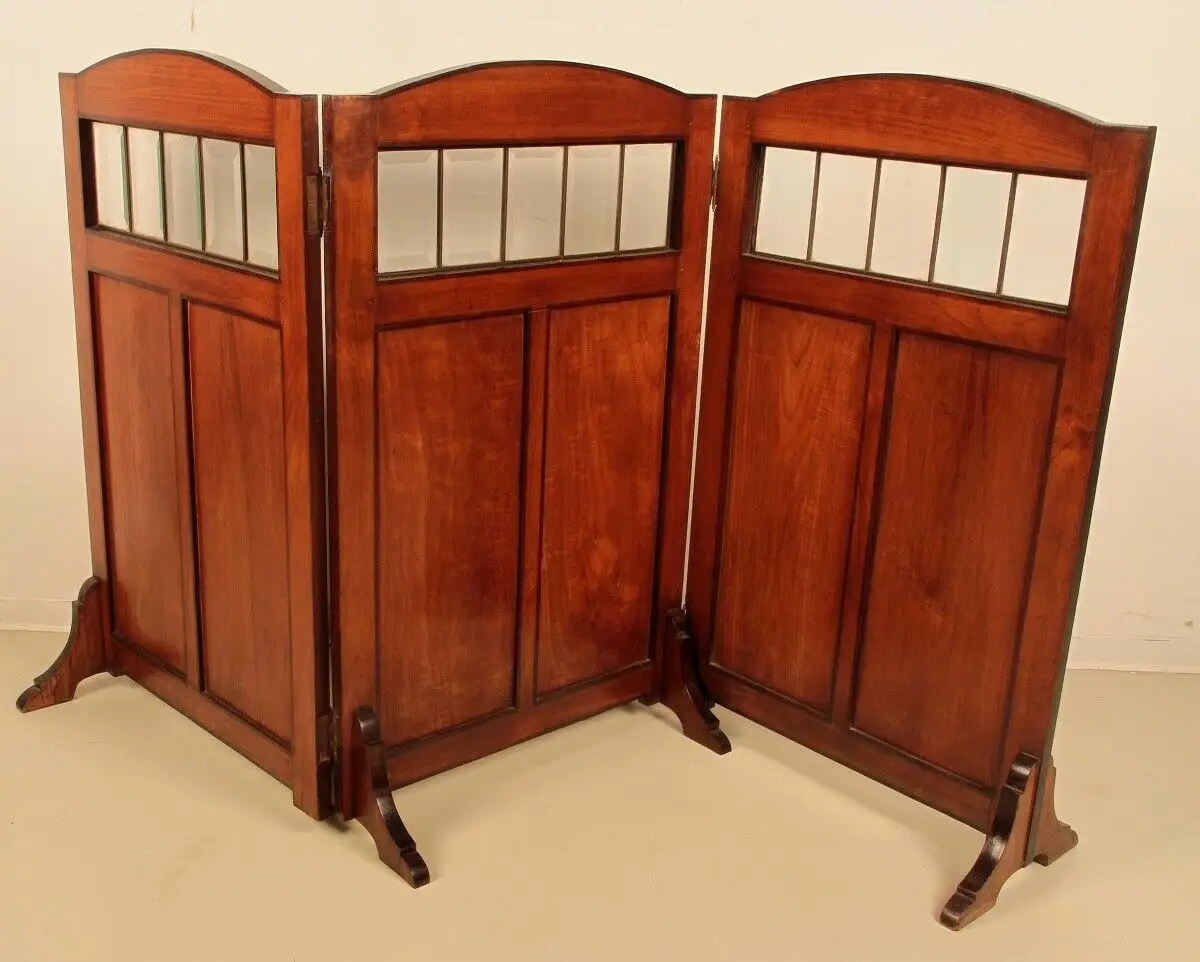 Dreigliedriger Jugendstil Paravant aus Nussbaum gefertigt um 1900Antik Kolosseum 0