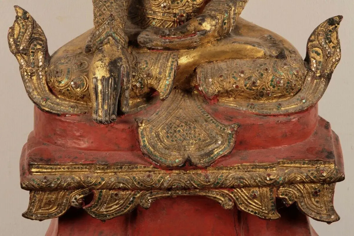 Burmesische Buddafigur 10