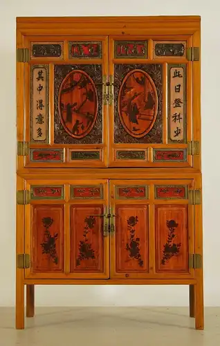 Schöner Chinesischer Küchenschrank mit schönen Beschlägen Antik Kolosseum