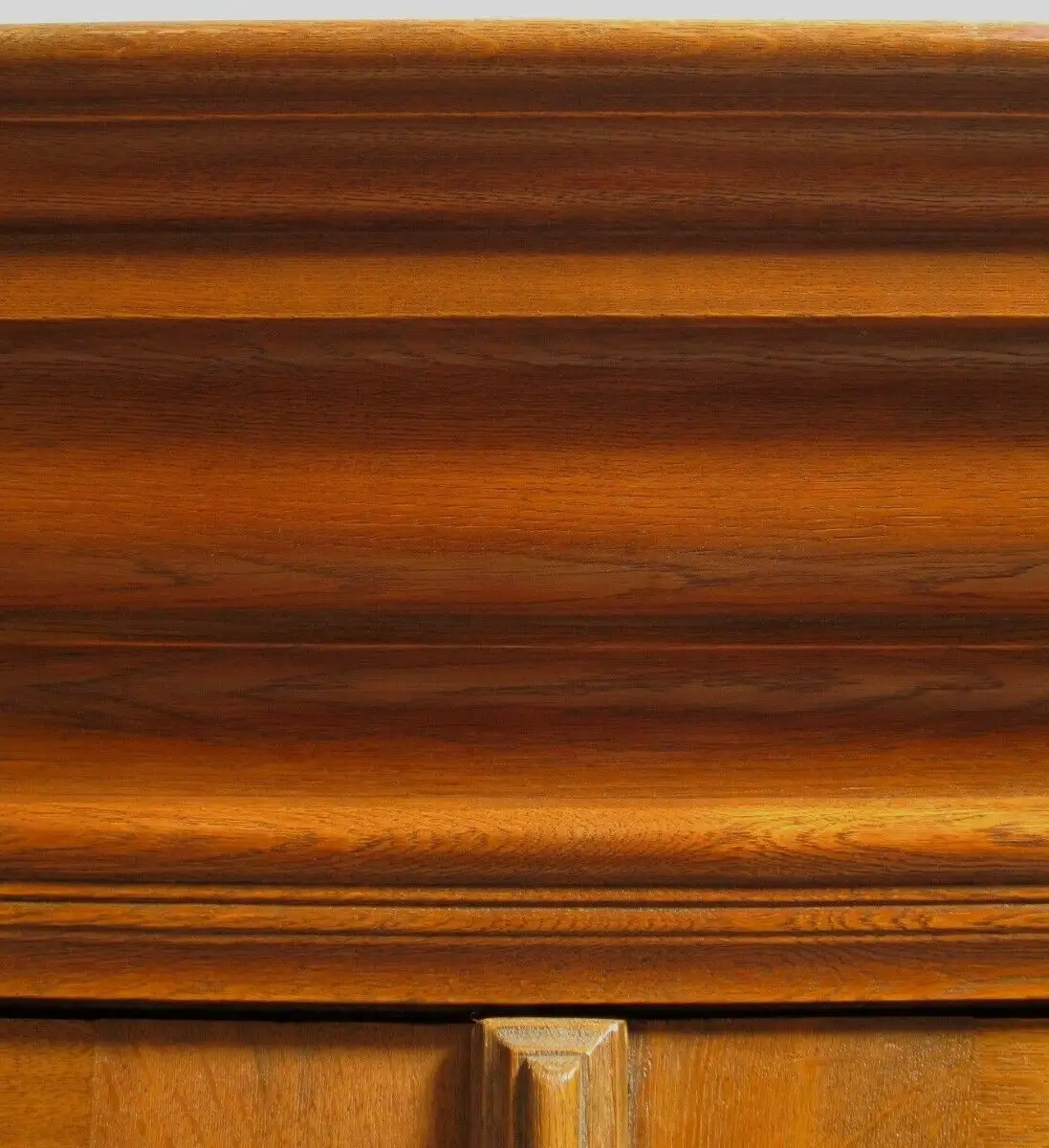 Original Frankfurter Wellenschrank aus massiver Eiche Antik Kolosseum 9