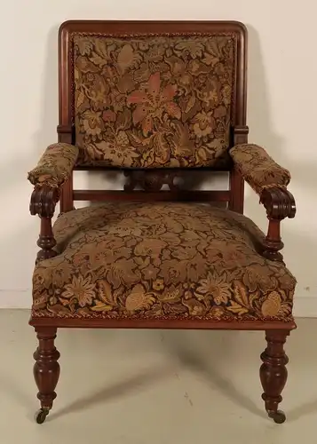 Zwei Lese- Sessel und zwei Stühle aus der Gründerzeit Antik Kolosseum