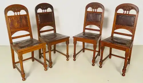 Vier Jugendstil Stühle aus Eiche mit gedrechselten Säulen Antik Kolosseum