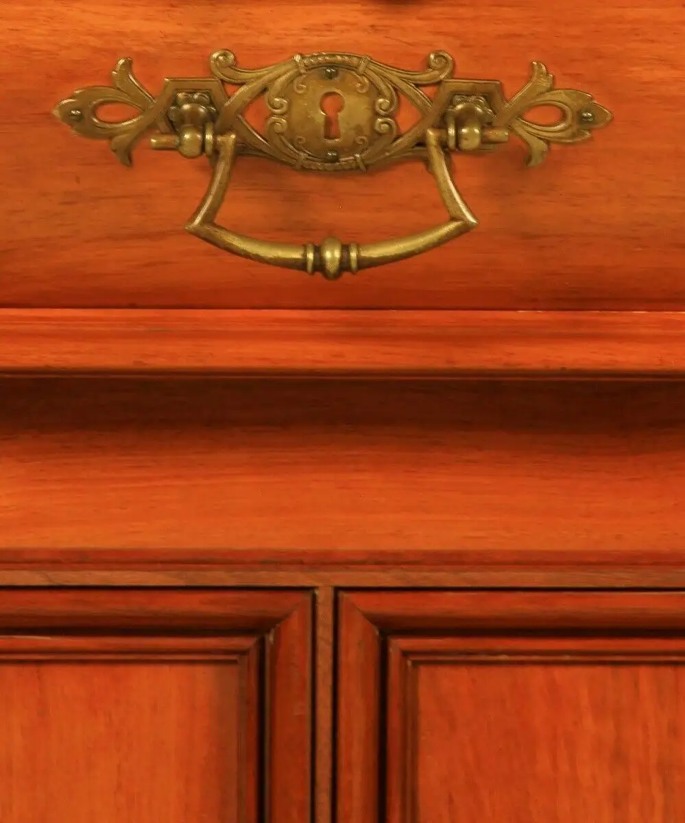 Elegantes Gründerzeit Sideboard aus Nussbaum Antik Kolosseum 7