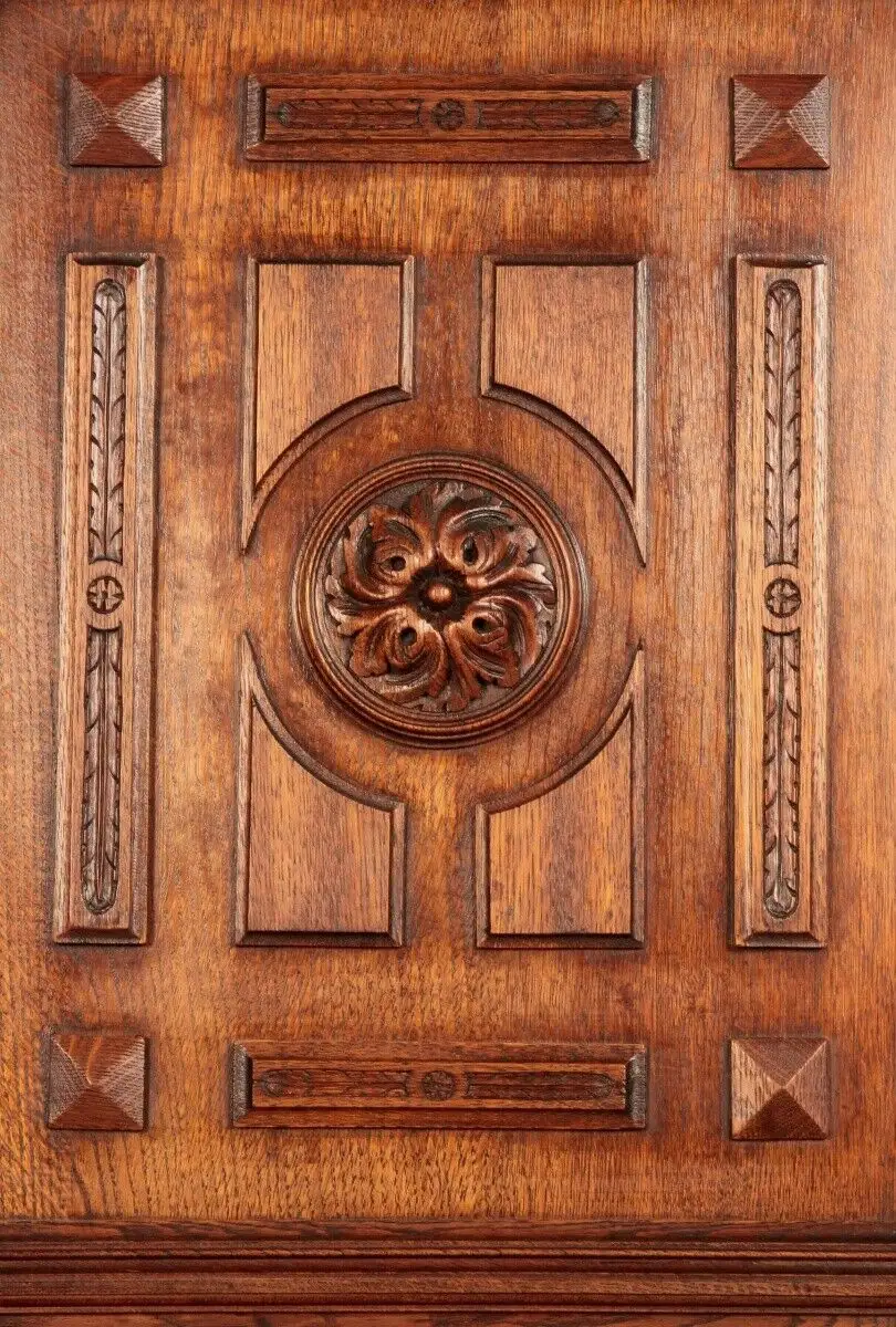Schönes Gründerzeit Buffet mit Galerie gefertigt um 1900 Antik Kolosseum 7