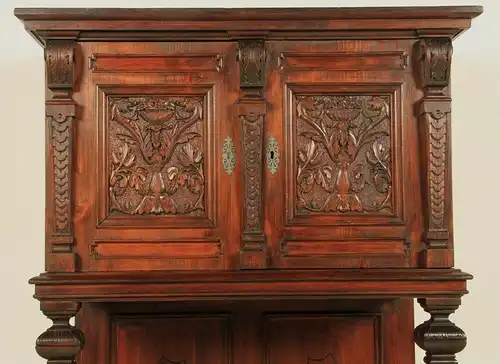 Schöner Gründerzeit Kabinettschrank aus Weichholz um 1900 Antik Kolosseum