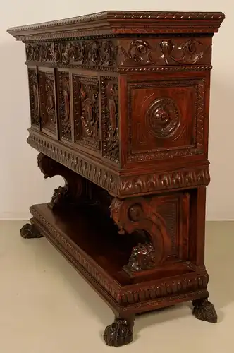 Neorenaissance Highboard mit schönem Schnitzwerk um 1920 Antik Kolosseum