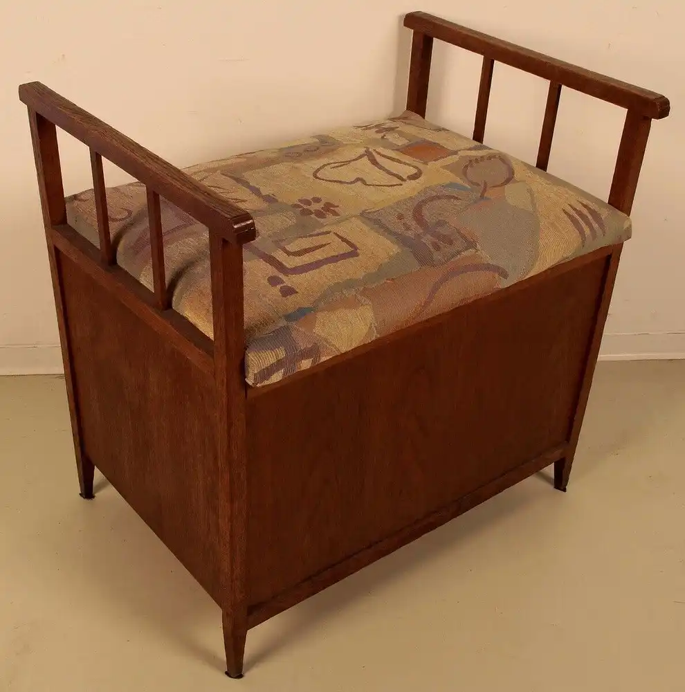 Schuhkiste / Kleine Sitzbank gefertigt um 1950 aus Buchenholz Antik Kolosseum 0