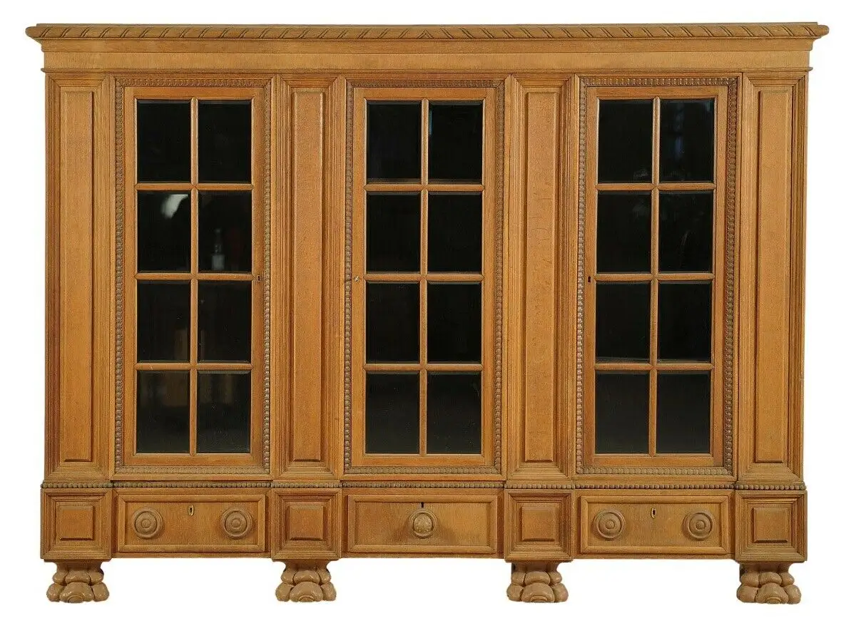 Großer dreitüriger Neorenaissance Bücherschrank aus Eiche Antik Kolosseum 0