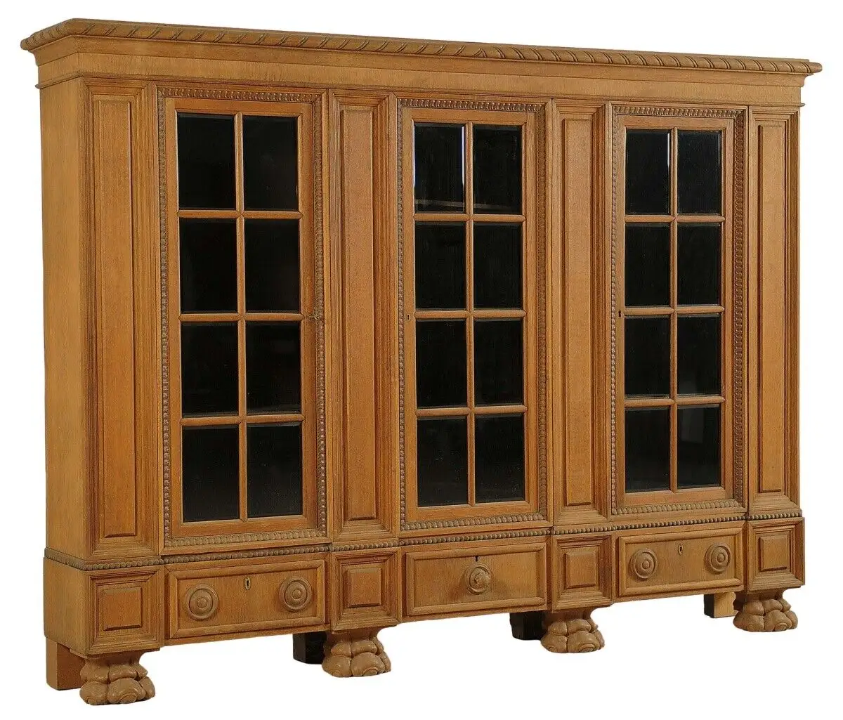 Großer dreitüriger Neorenaissance Bücherschrank aus Eiche Antik Kolosseum 1