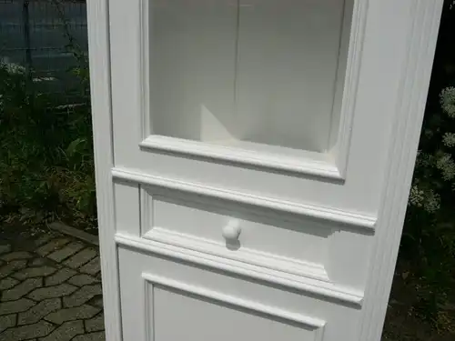 Eckvitrine Eckschrank weiß massiv im Landhaus Stil Glas Schrank