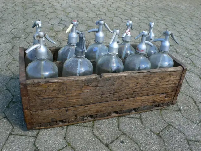 Sodaflasche Soda Siphon 10 Stück in Kiste antik original um 1930 Jhd. 4