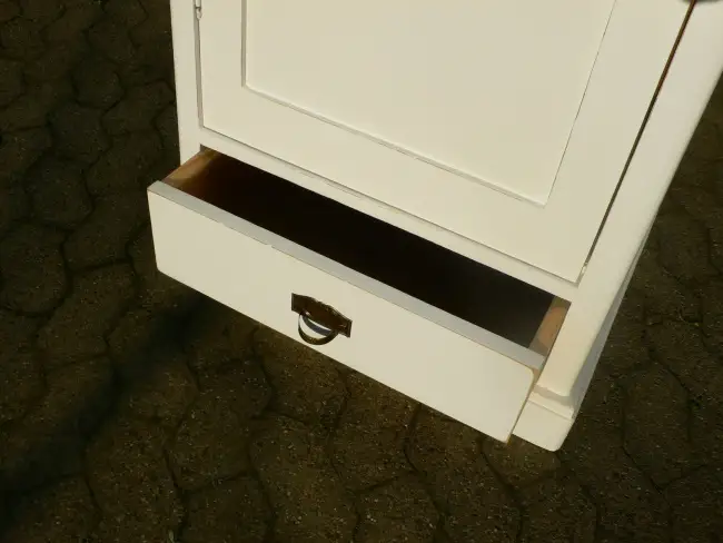 Schmaler Schrank Hochschrank antik Jugendstil im Shabby Look um 1900 Jhd. 7