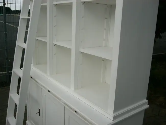 Bibliothek Bücherschrank Bücherregal im Landhaus Look mit Leiter 2