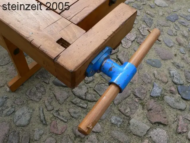 Hobelbank Werkbank Loft antik Industrie Design restauriert um 1930 Jhd. 3