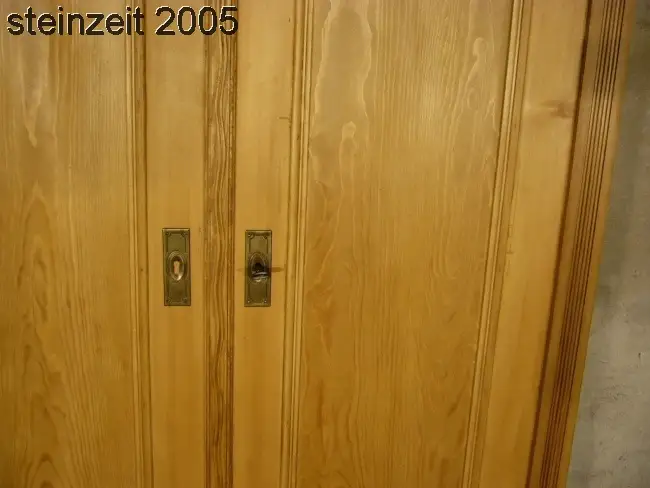 Schrank Jugendstil antik Weichholz Kleiderschrank restauriert um 1900 Jhd. 4