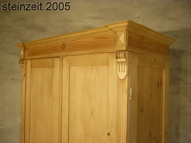 Schrank antik zerlegbar Gründerzeit Weichholz Kleiderschrank um 1900 13