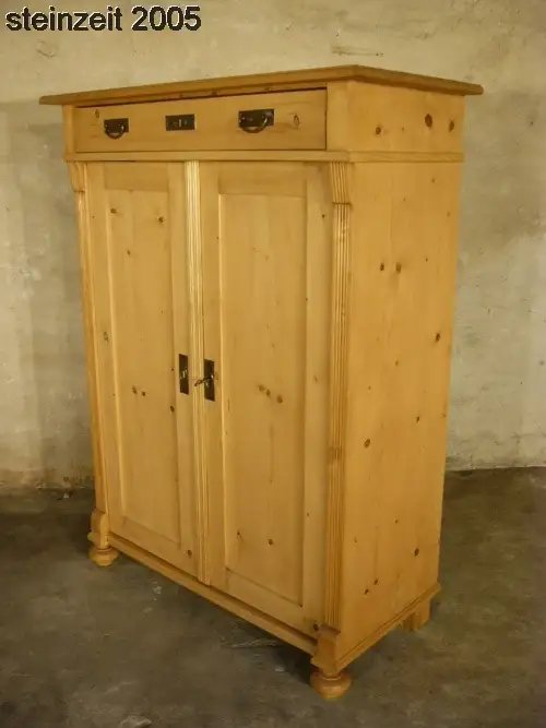 Jugendstil Hochschrank-Brotschrank von 1900 2024 in Weichholz Antik