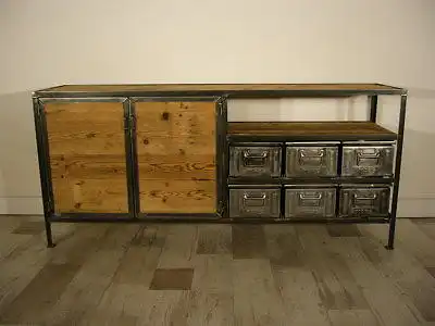 Anrichte Eisen Industrial Design Kommode Sideboard restauriert um 1930 Jhd.