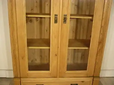 Vitrine Jugendstil antik Weichholz Schrank Büchervitrine um 1900 Jhd.