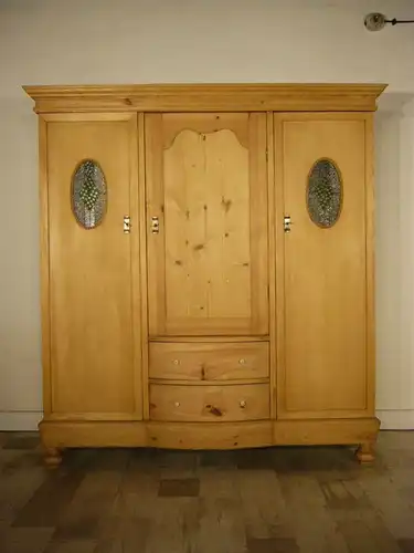 Schrank Jugendstil Weichholz riesig zerlegbar antik um 1900 Jhd.