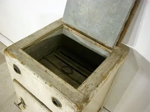 Kühlschrank Eisschrank antik Kommode um 1920 Kuriosum