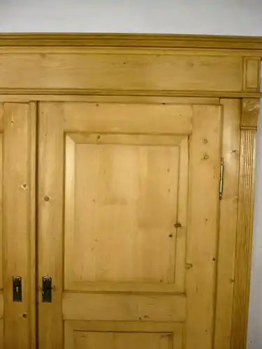 Schrank Dielenschrank Gründerzeit Weichholz zerlegbar um 1870 Jhd.