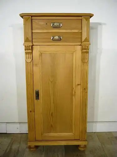 Vertiko Gründerzeit Weichholz schmal Schrank antik um 1900 Jhd.