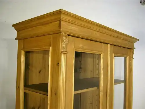 Vitrine Weichholz antik Glas Schrank Jugendstil um 1900 Jhd.