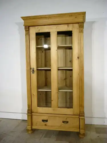 Vitrine Gründerzeit antik Weichholz Schrank um 1900 Jhd.