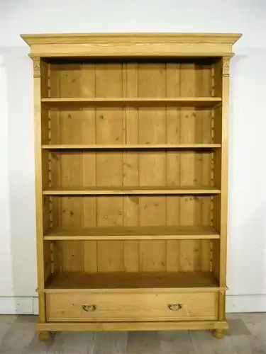 Regal Weichholz Bücherregal antik um 1900 Jhd.