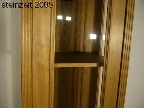 Vitrine Super schmal Weichholz 3 seitig Glas Schrank