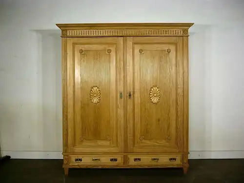 Schrank Jugendstil Weichholz riesig antik zerlegbar um 1900 Jhd.