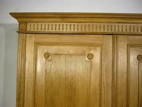 Schrank Jugendstil Weichholz riesig antik zerlegbar um 1900 Jhd.