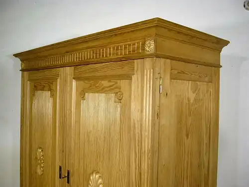 Schrank Jugendstil Weichholz riesig antik zerlegbar um 1900 Jhd.