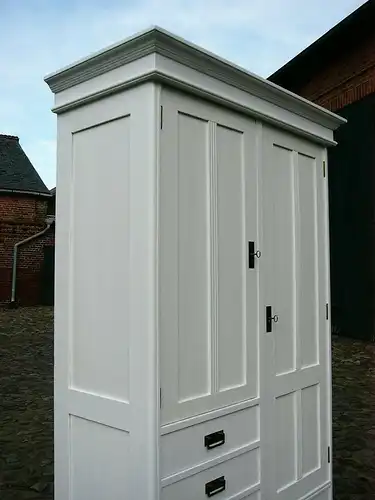 Jugendstil Schrank weiß antik Super praktisch um 1900 Jhd.