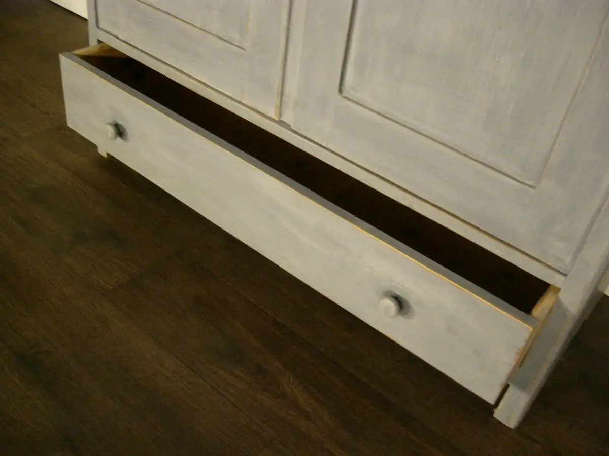 Schrank Jugendstil im Shabby Chic Look restauriert um 1900 Jhd. 6