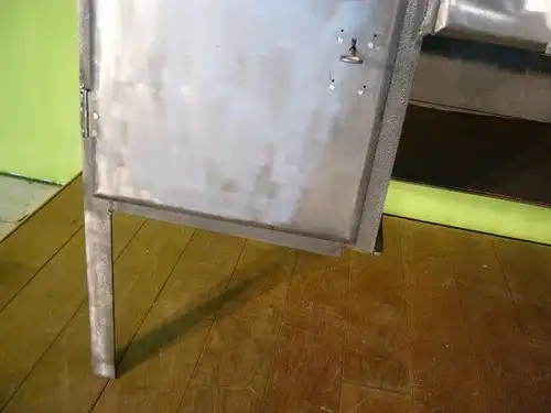 Schreibtisch Bauhaus Sekretär Eisen poliert um 1930 Jhd.