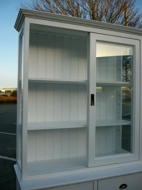 Vitrine 3 seitig verglast im Shabby Look Apothekerkommode weiß 8