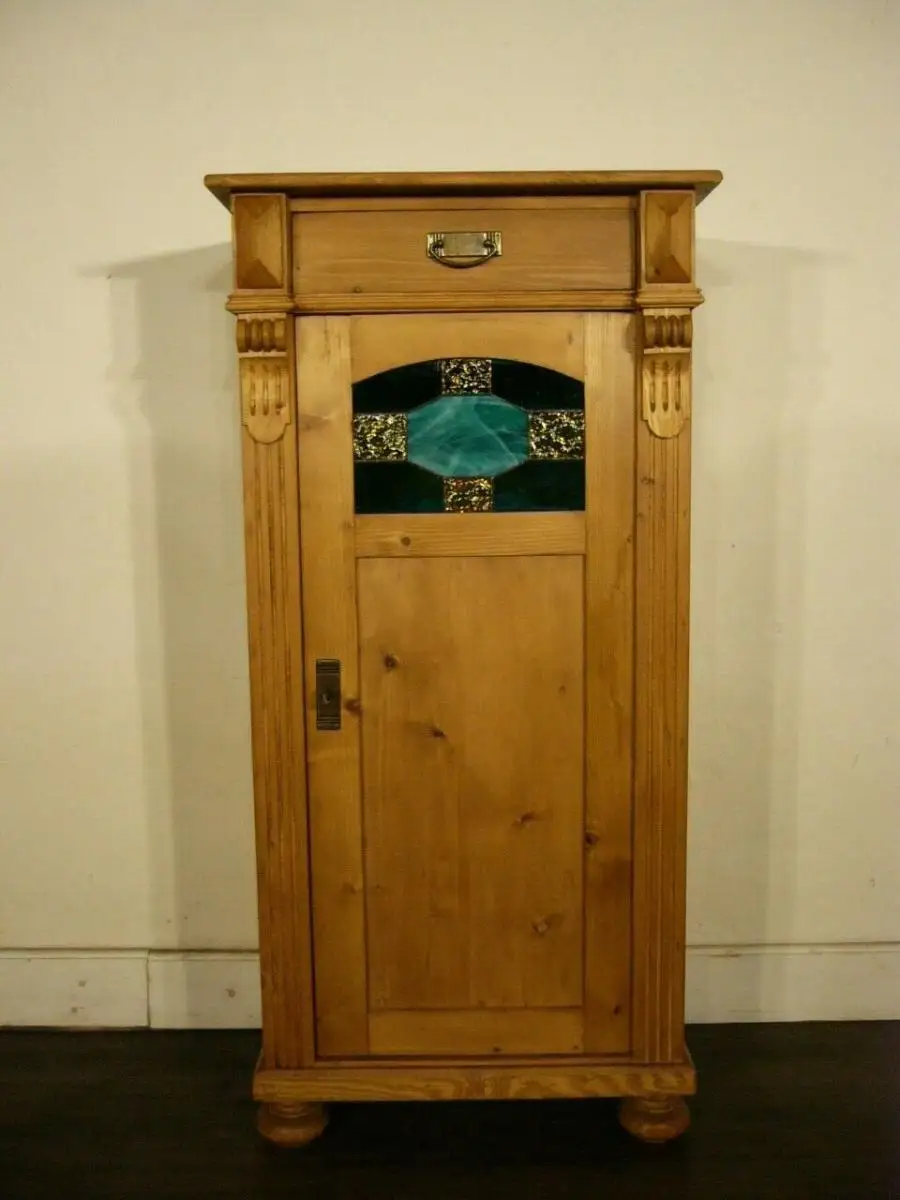 Vertiko Gründerzeit super schmal Weichholz mit Bleiglas um 1900 Jhd. 1