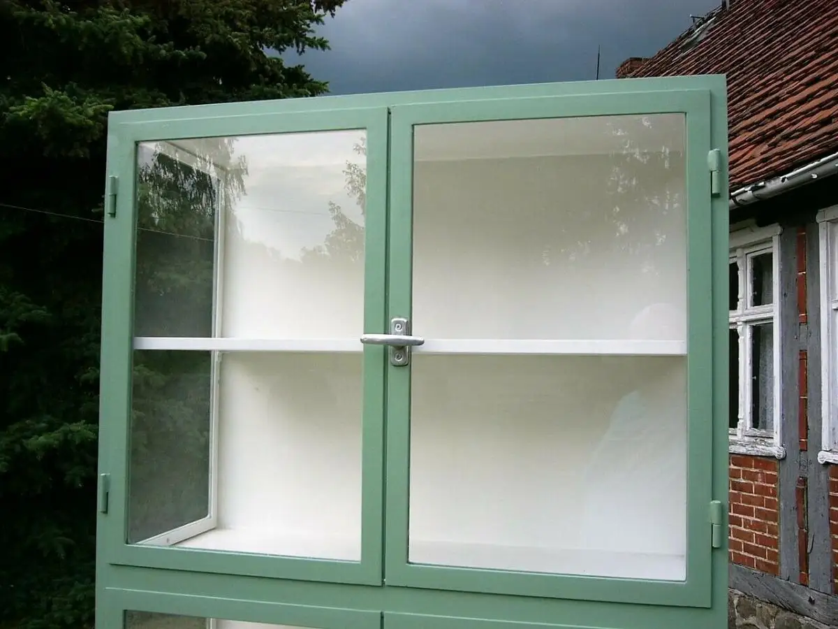 Vitrine antik Metall Eisen restauriert Industrie Design um 1930 Jhd. 1