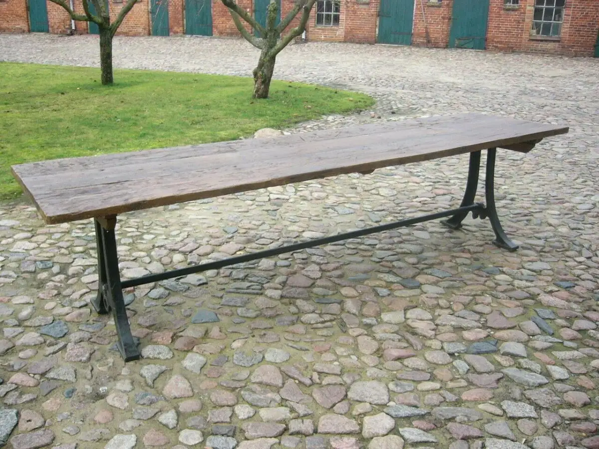 Tisch Gesindetisch aus alter Schmiede zerlegbar 346,5cm lang um 1900 Jhd. 1