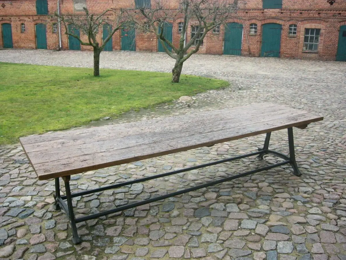Tisch antik aus alter Schmiede zerlegbar 356,5cm lang um 1900 Jhd. 1
