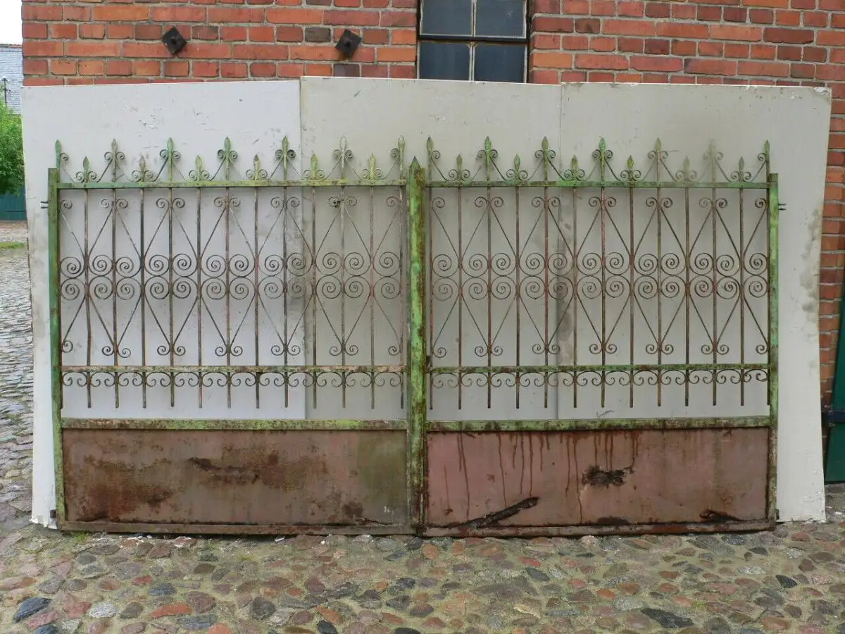 Tor Schmiedeeisen Jugendstil Einfahrt mit Seiten Tor antik um 1900 Jhd. 0